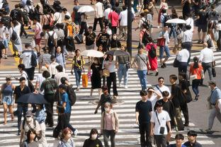 难阻失利！邹雨宸18中8砍并列最高21分外加4篮板